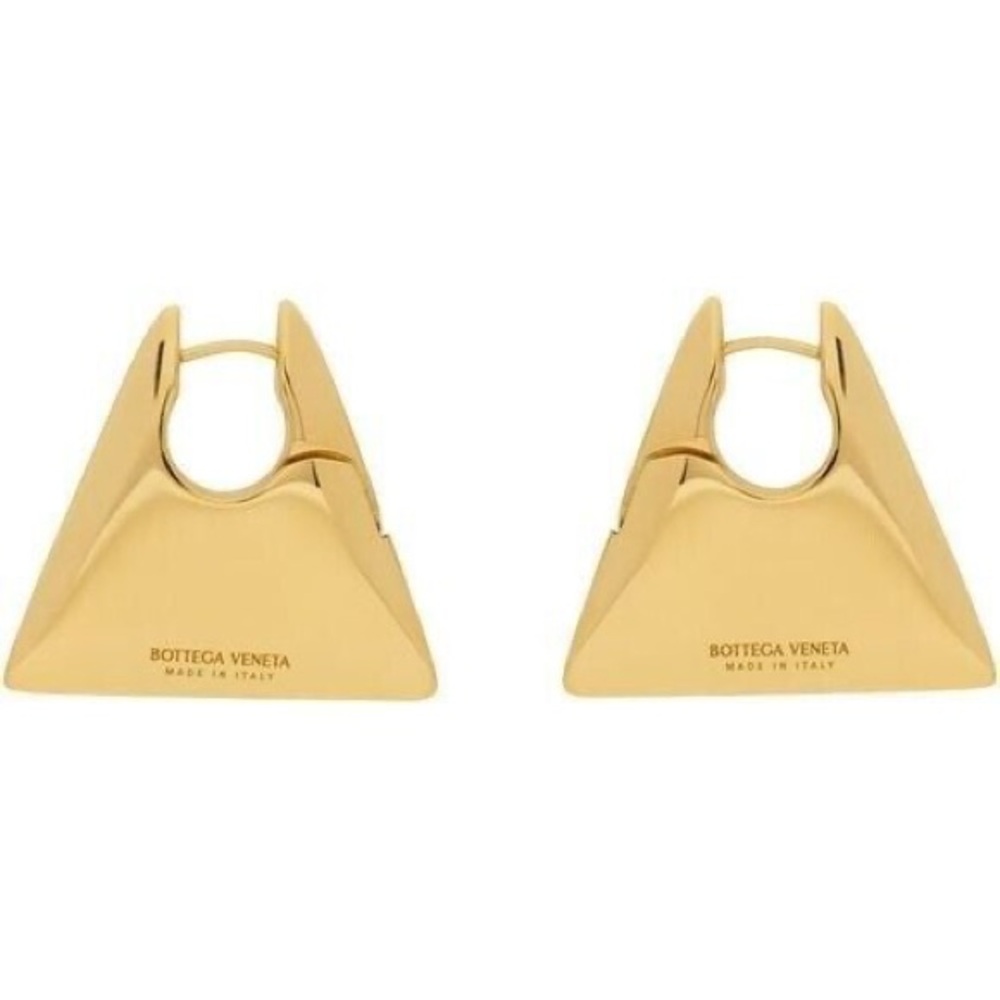 18 K Gold Triangle shaped  Gold Geometric Earrings